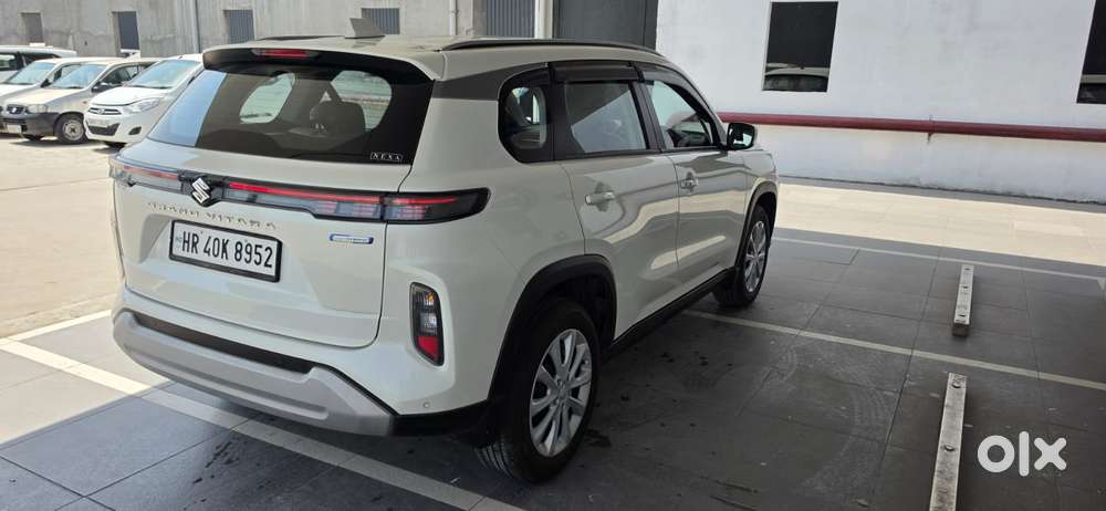 Maruti Suzuki Grand Vitara 1.5 Sigma Smart Hybrid, 2025, Petrol