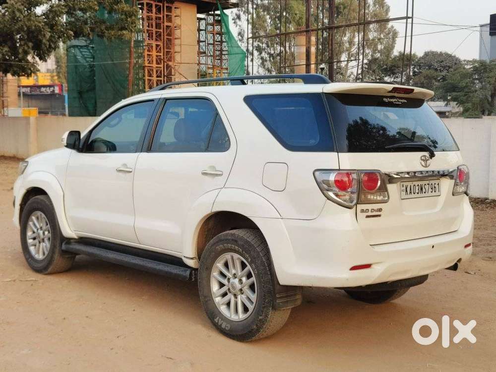 Toyota Fortuner 3.0 4x2 Automatic, 2012, Diesel