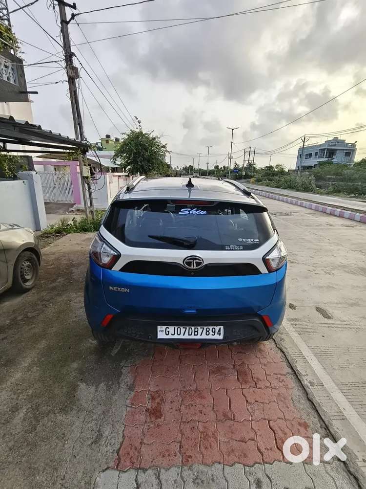 Tata Nexon Xz+