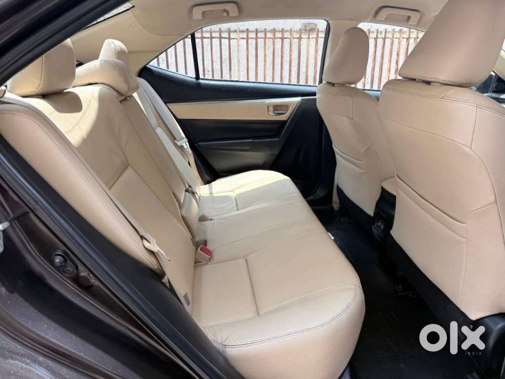 Toyota Corolla Altis 2013-2017 Vl At, 2017, Petrol