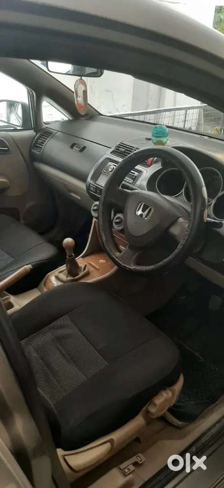 Honda City Zx 2006 Petrol Well Maintained