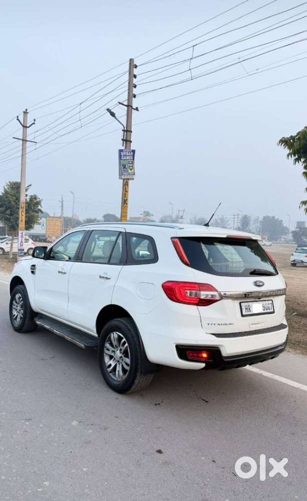 Ford Endeavour 3.2 Titanium At 4x4, 2017, Diesel