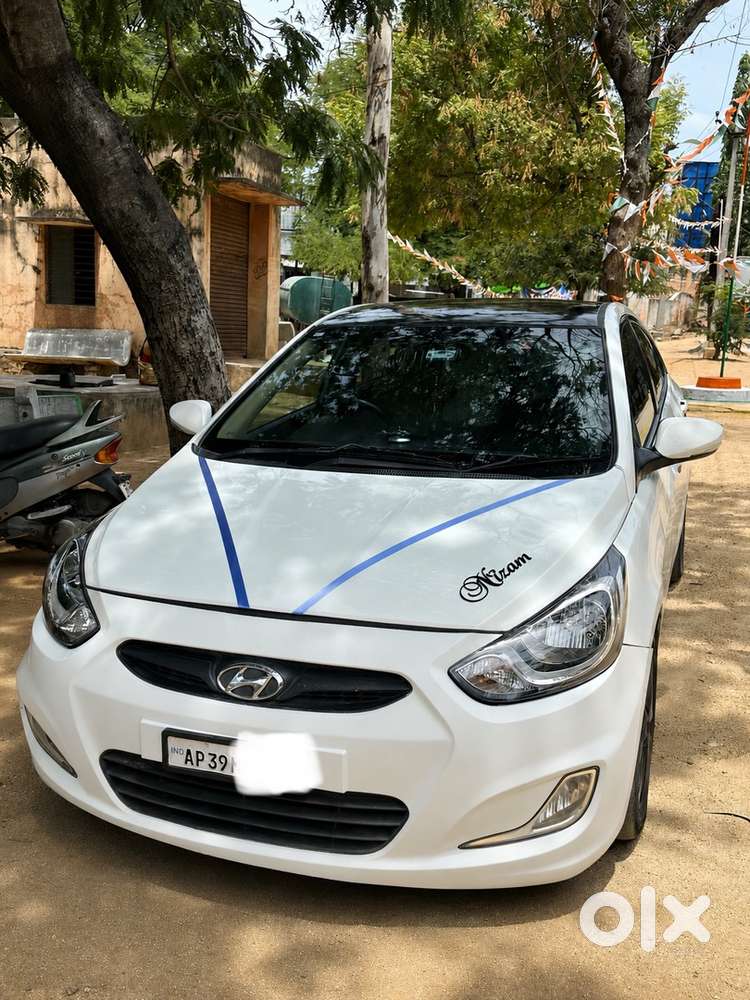 Hyundai Fluidic Verna 2013