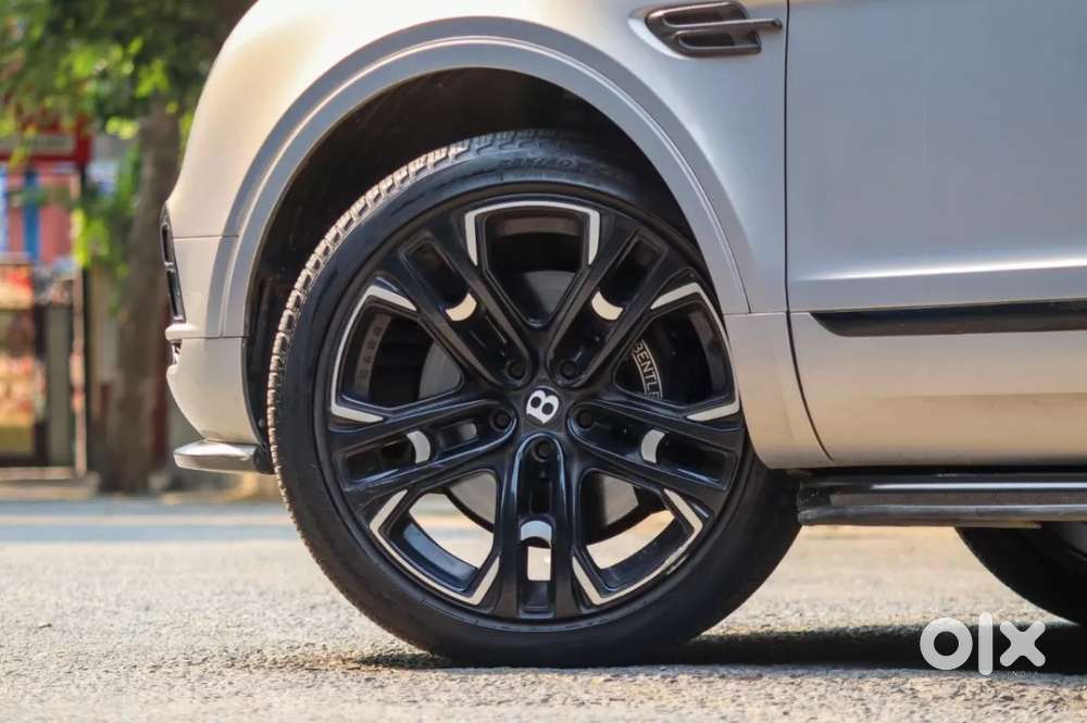 Bentley Bentayga, 2017, Petrol