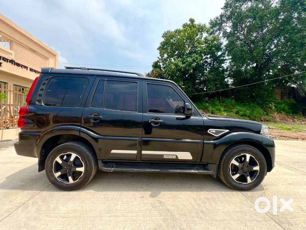 Mahindra Scorpio 2.2 Classic 2024