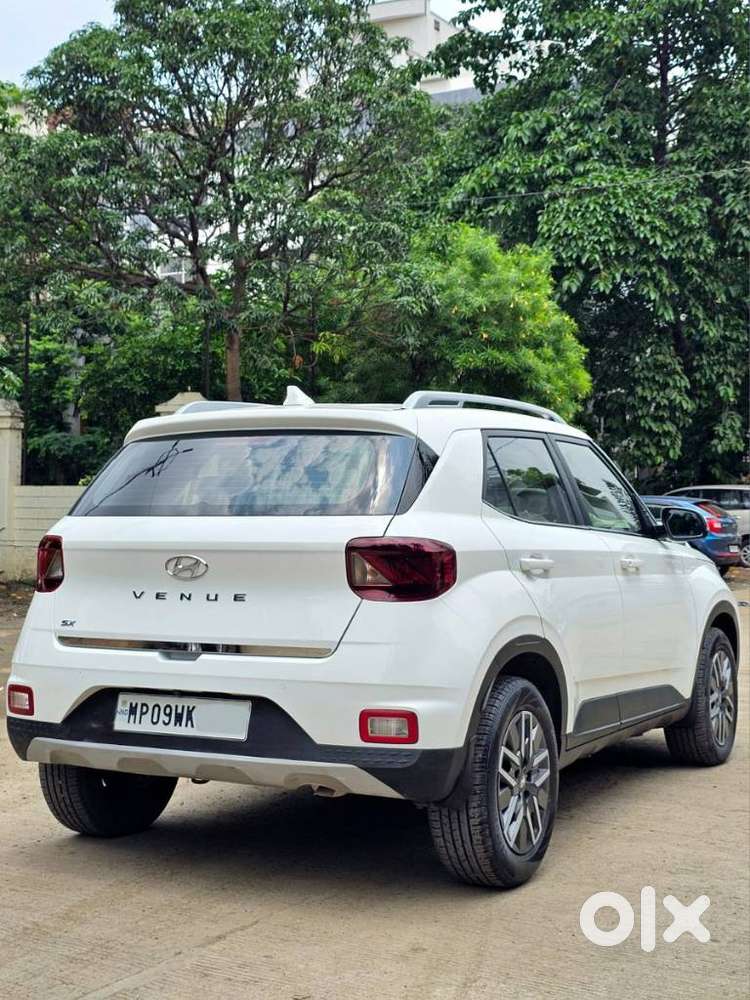 Hyundai Venue Sx Mt, 2021, Diesel