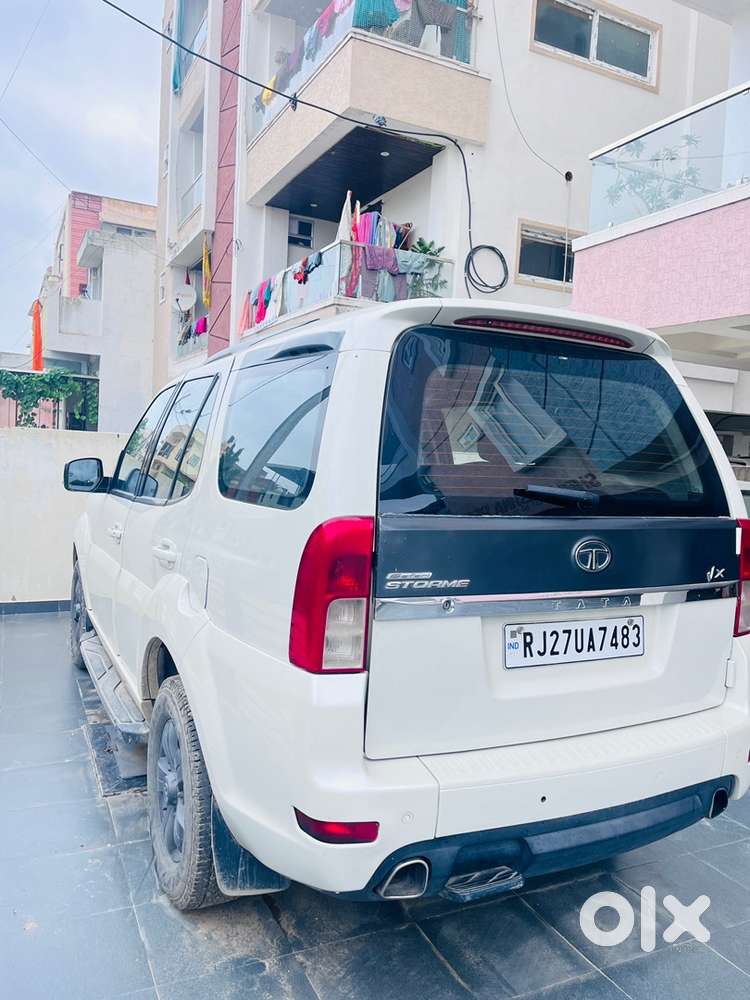 Tata Safari Storme 2015 Manual Diesel With Offroading Kit 4 Brand New