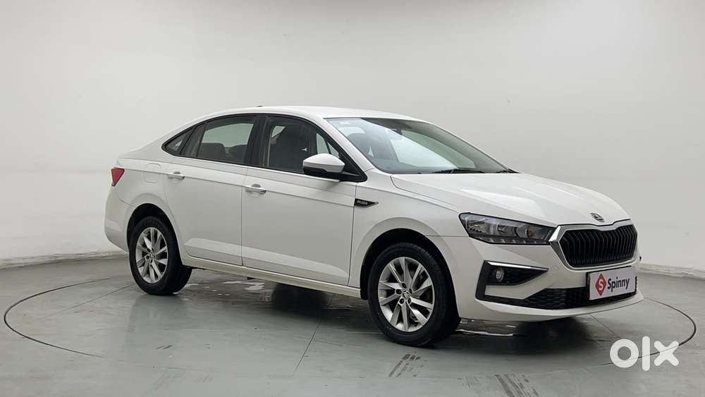 Skoda Slavia Ambition 1.0l Tsi Mt, 2022, Petrol