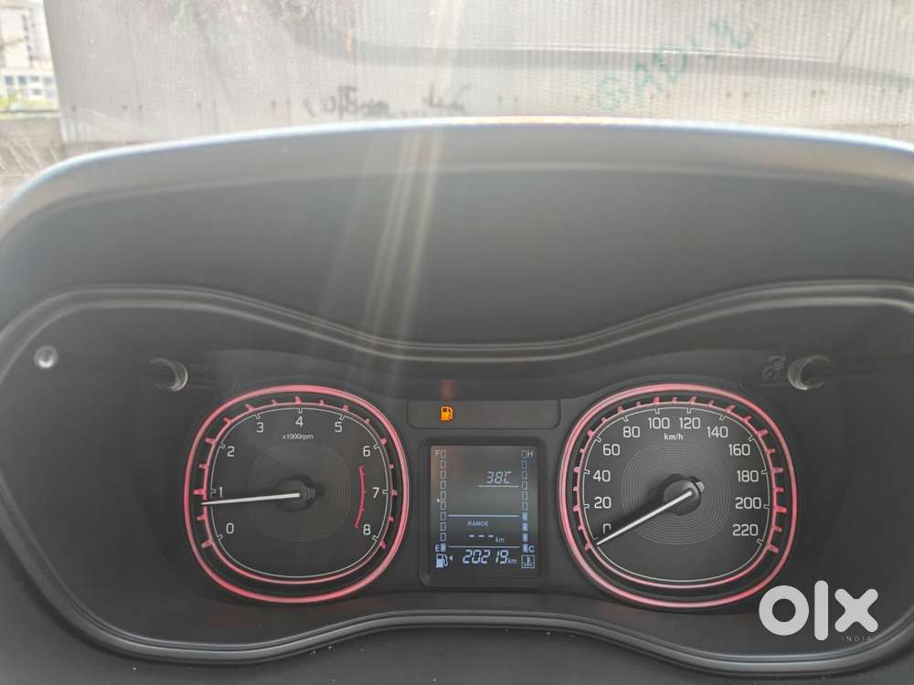 Maruti Suzuki Brezza, 2020, Petrol