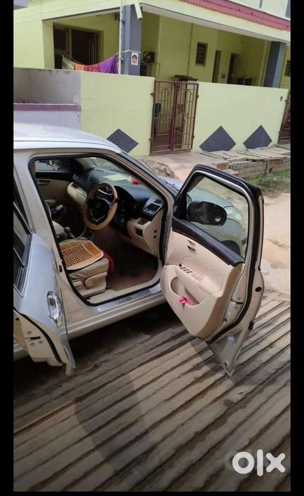 Maruti Suzuki Swift Dzire 2013 Diesel Well Maintained