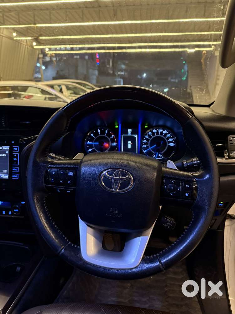 Toyota Fortuner Legender 4x2 At 2.8, 2020, Diesel