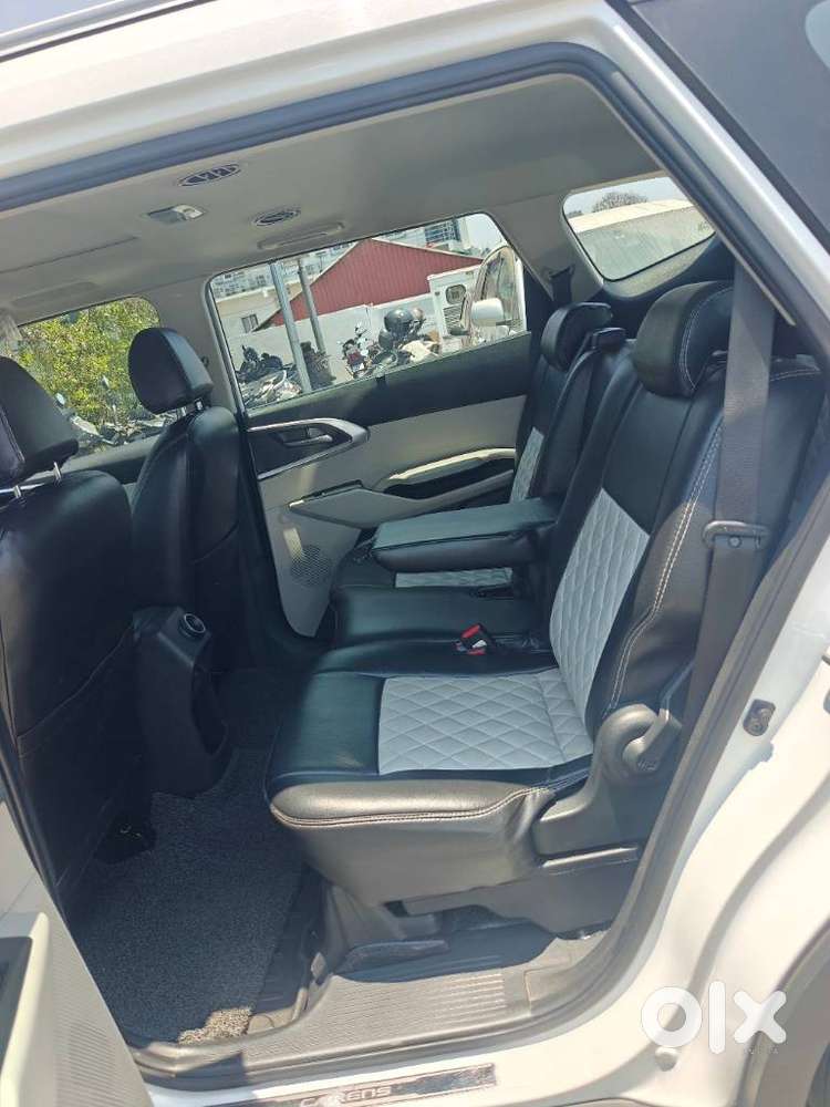 Kia Carens 1.4 Prestige Plus Turbo Dct 7 Str, 2024, Petrol