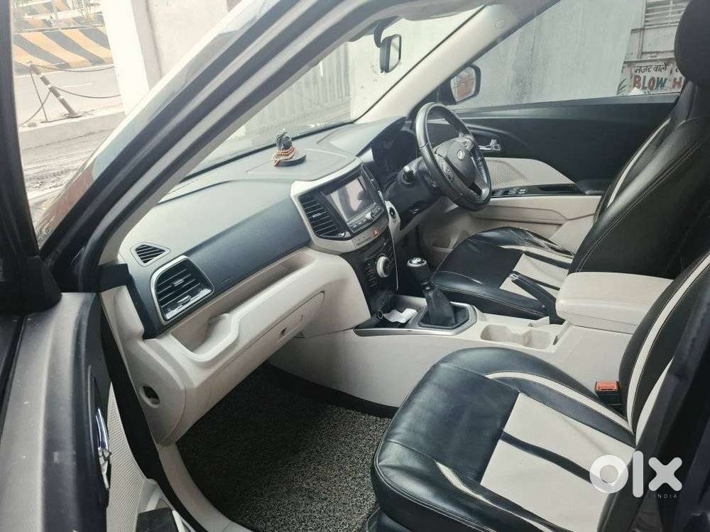 Mahindra Xuv300 W8, 2021, Petrol