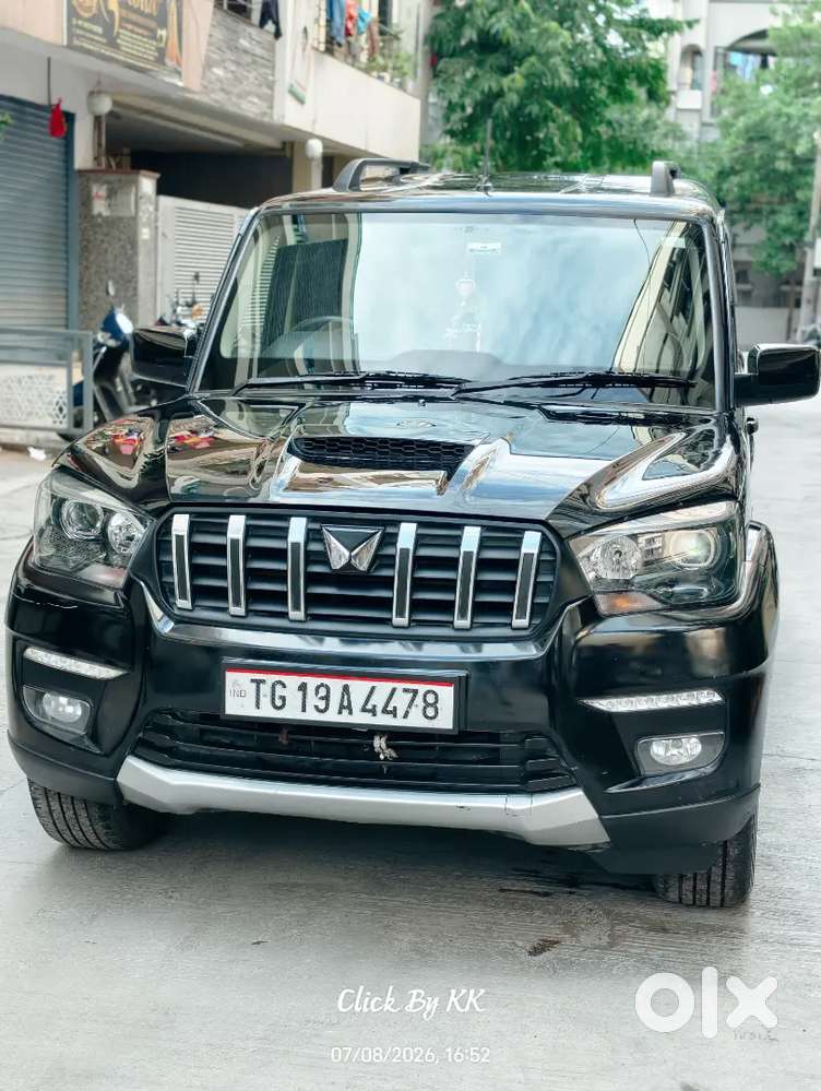 Mahindra Scorpio Classic 2023 Diesel 140000 Km Driven