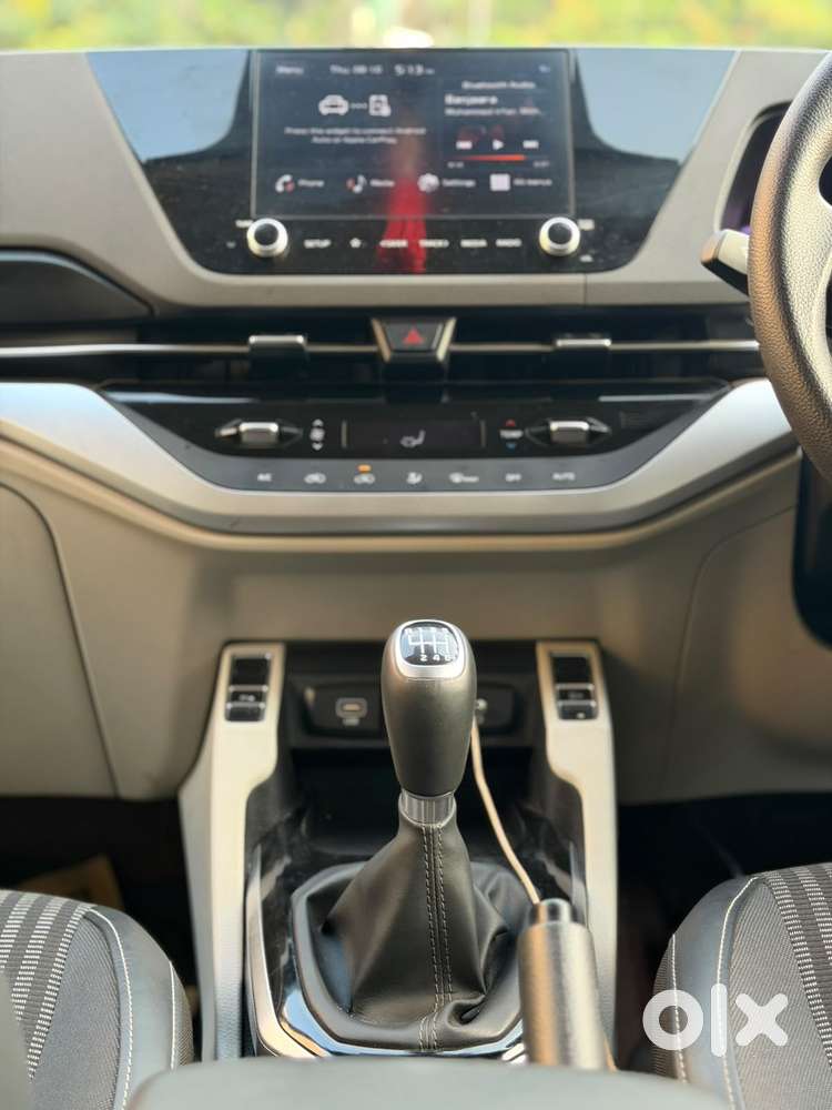 Kia Carens 1.4 Prestige 7 Str, 2024, Petrol