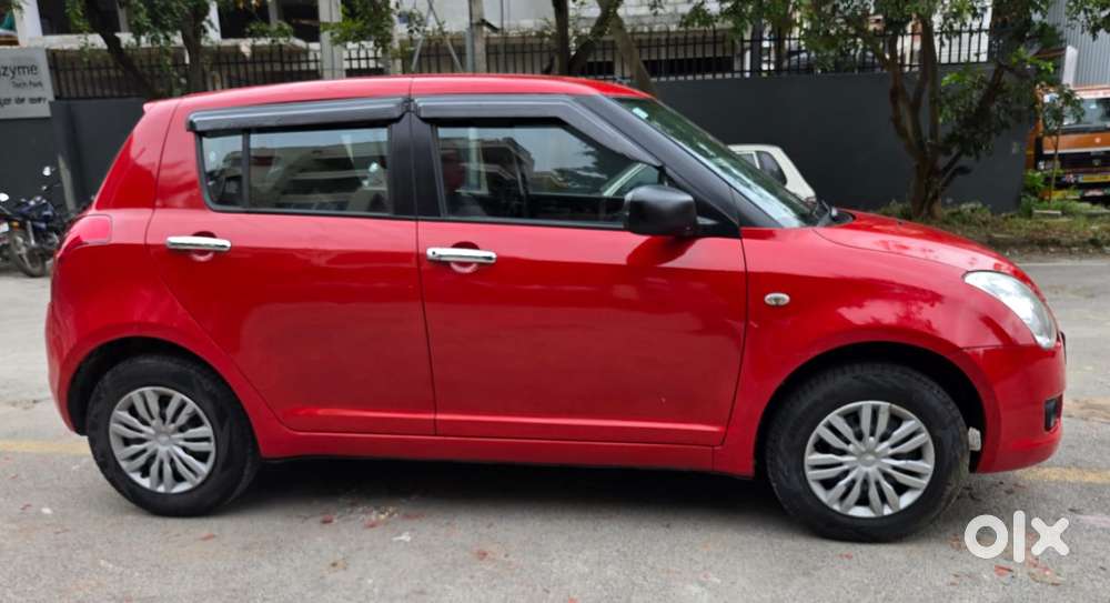 Maruti Suzuki Swift 2004-2010 Vxi Bsiv, 2011, Petrol
