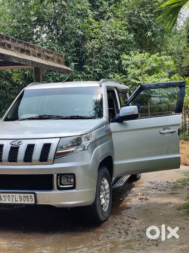 Mahindra Tuv 300 2018 Diesel 102000 Km Driven