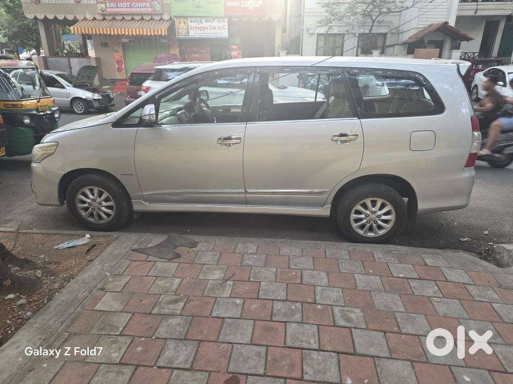 Toyota Innova 2.5 V 7 Str, 2013, Diesel