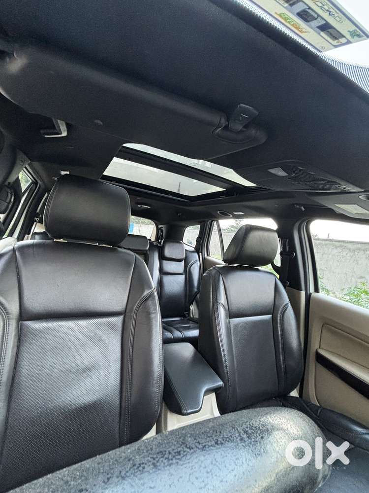 Ford Endeavour 3.2 Titanium At 4x4, 2016, Diesel