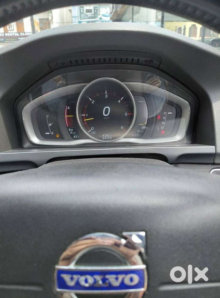 Volvo S60 D5 Inscription, 2016, Diesel