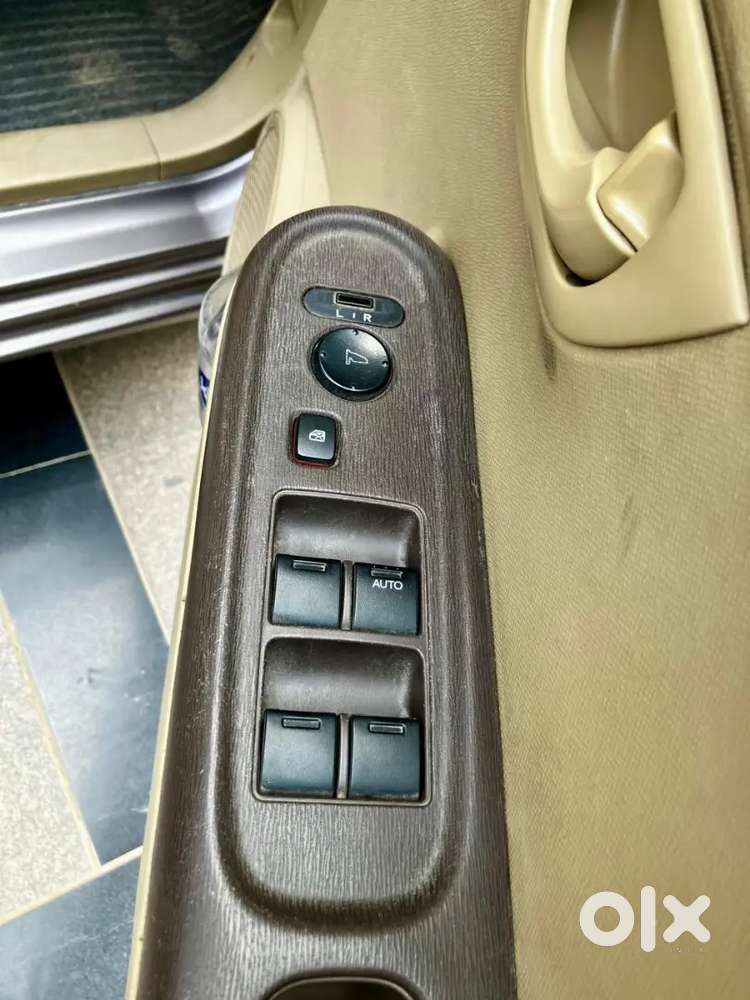 Honda Amaze 2013 Diesel Well Maintained