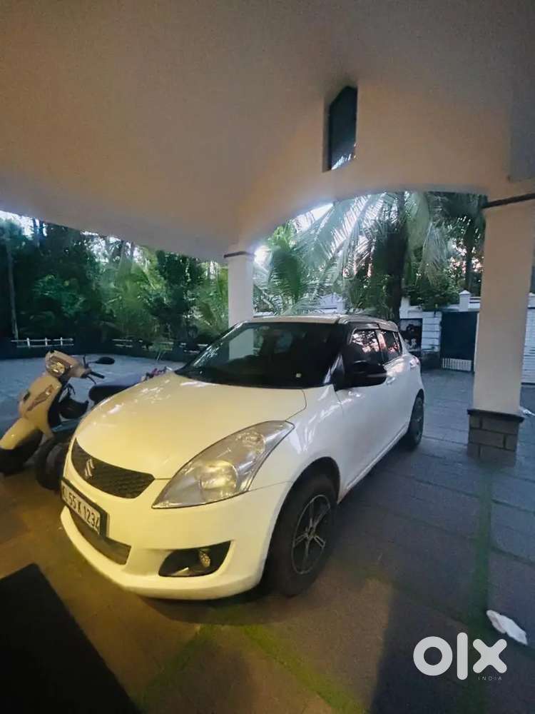 Maruti Suzuki Swift 2012