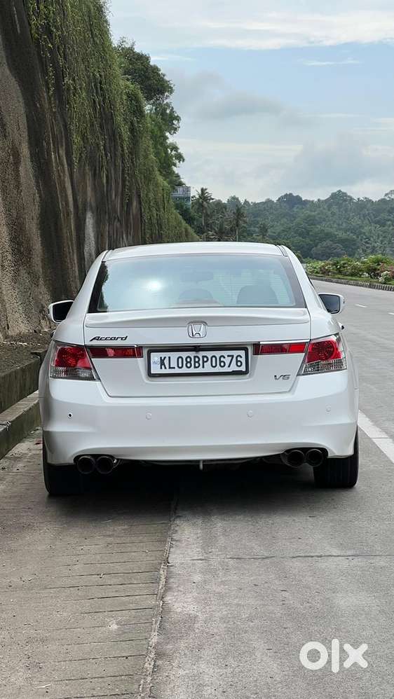 Honda Accord Petrol 2009