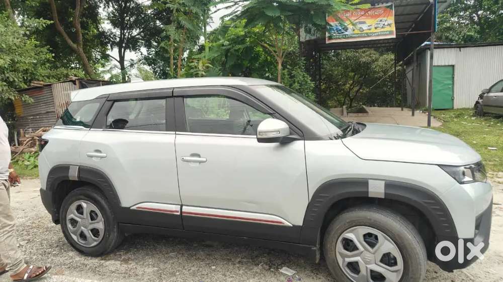 Maruti Suzuki Brezza 2025 Petrol 22000 Km Driven