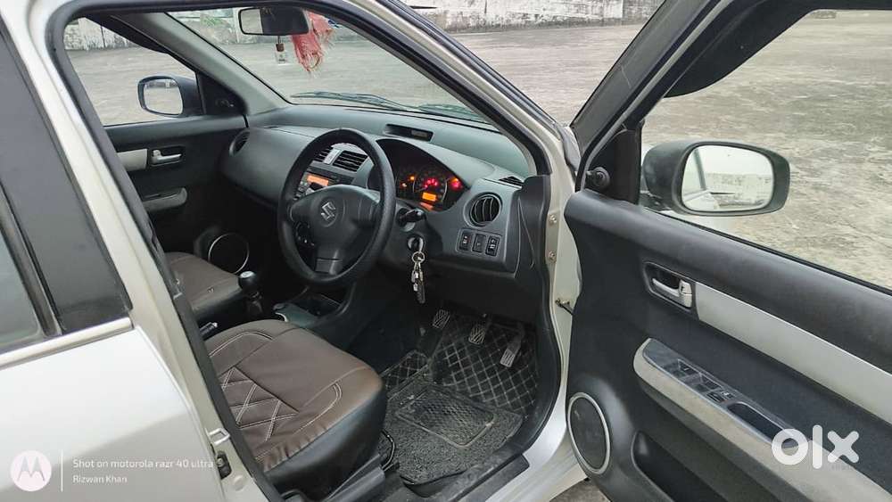 Maruti Suzuki Swift Dzire Vxi, 2011