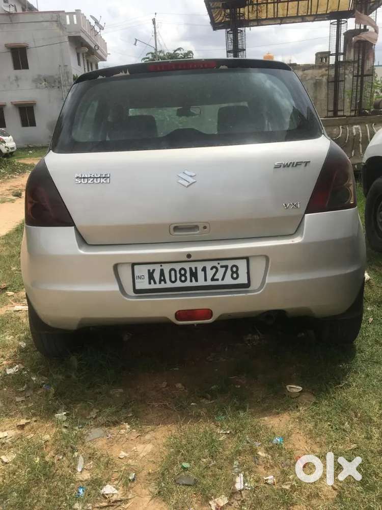 Maruti Suzuki Swift 2012