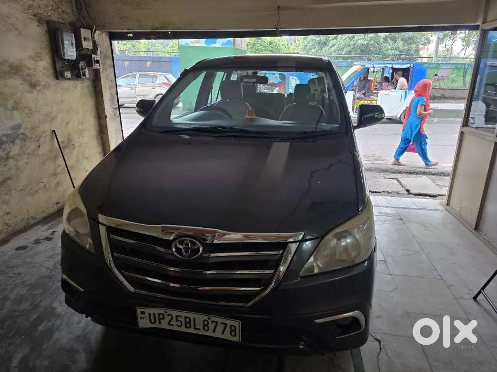 Toyota Innova Diesel 2015