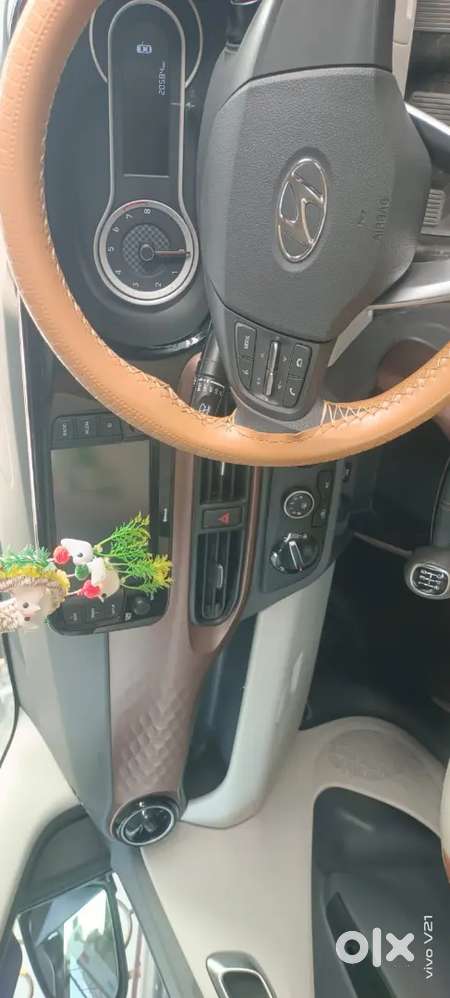 Hyundai Aura 2021 Petrol 21000 Km Driven
