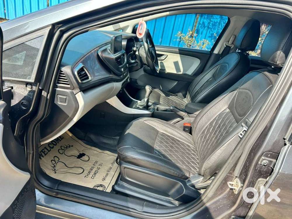 Tata Altroz 1.2 Xz (o), 2021, Petrol