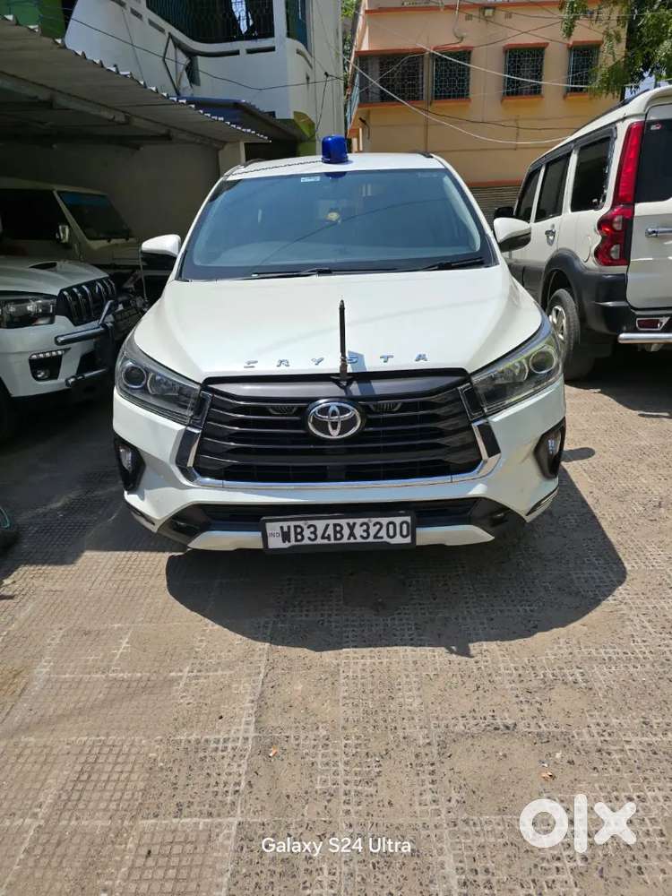 Toyota Innova Crysta 2021 Diesel 150000 Km Driven