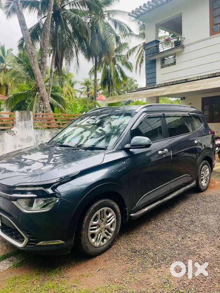 Kia Carens 2023 Petrol Good Condition