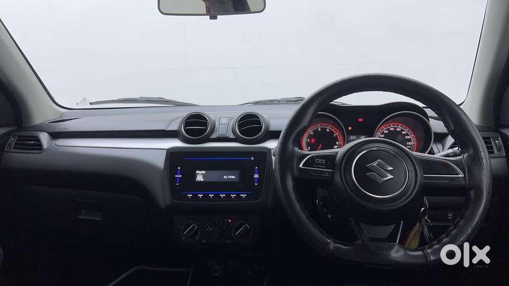 Maruti Suzuki Swift Amt Vvt Vxi, 2022, Petrol