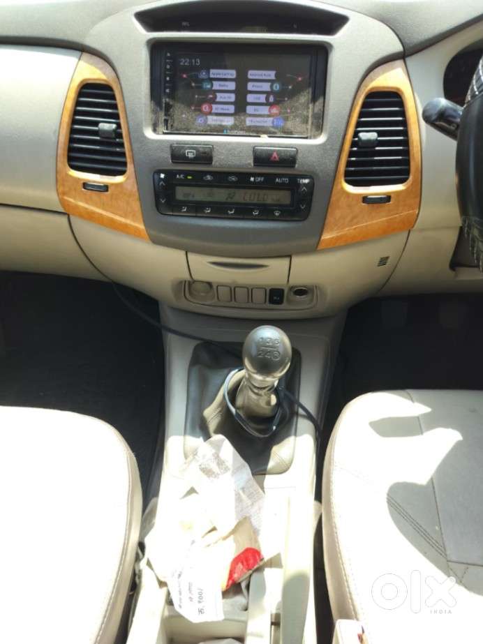 Toyota Innova 2.5 Z Diesel 7 Seater, 2011, Diesel
