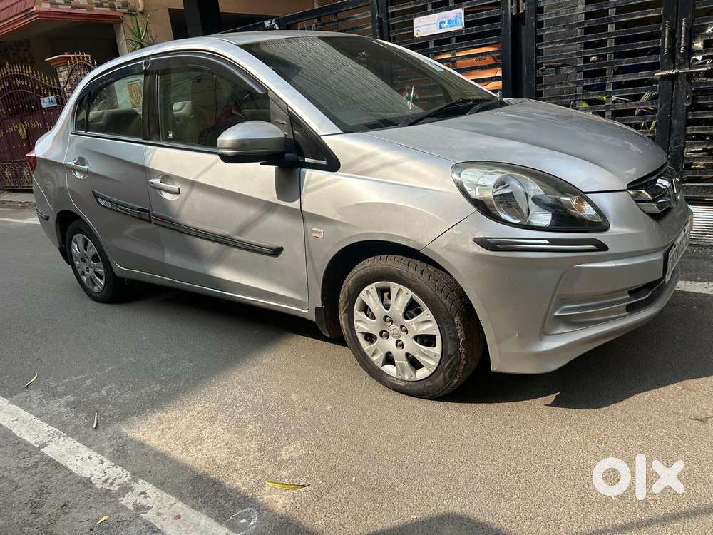 Honda Amaze S Mt I-vtec, 2015, Petrol