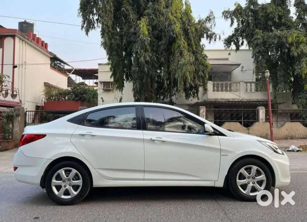Hyundai New Verna 2013 Petrol Well Maintained