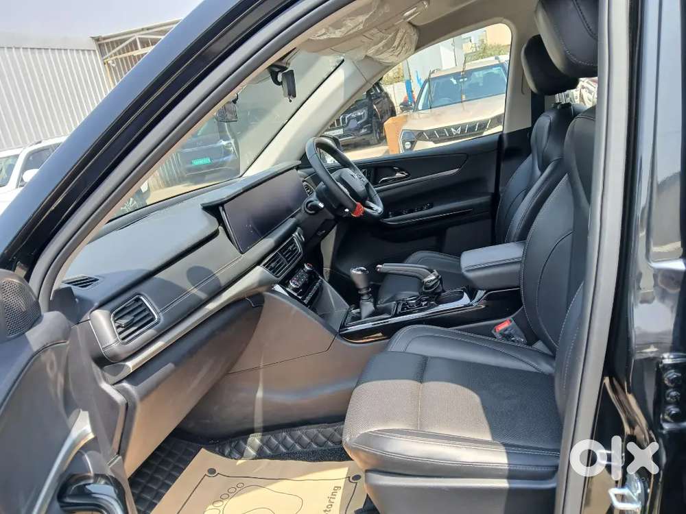 Mahindra Xuv700 2025 Diesel Manual