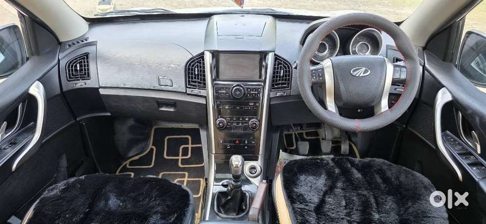 Mahindra Xuv500 W9 2wd, 2018, Diesel
