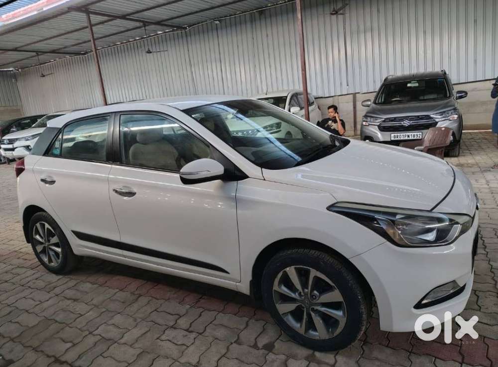 Hyundai I20 Sportz 1.2 Bs-iv, 2015, Petrol