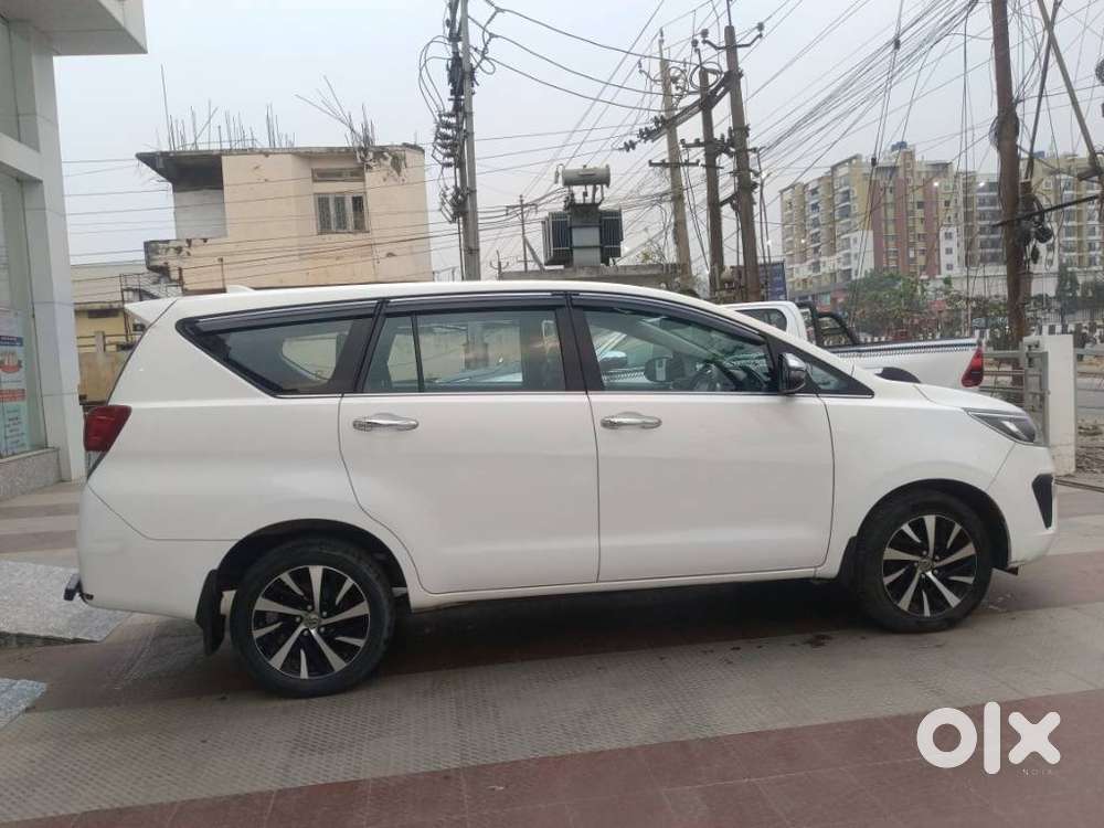 Toyota Innova Crysta 2.4 Z 7 Str, 2022, Diesel