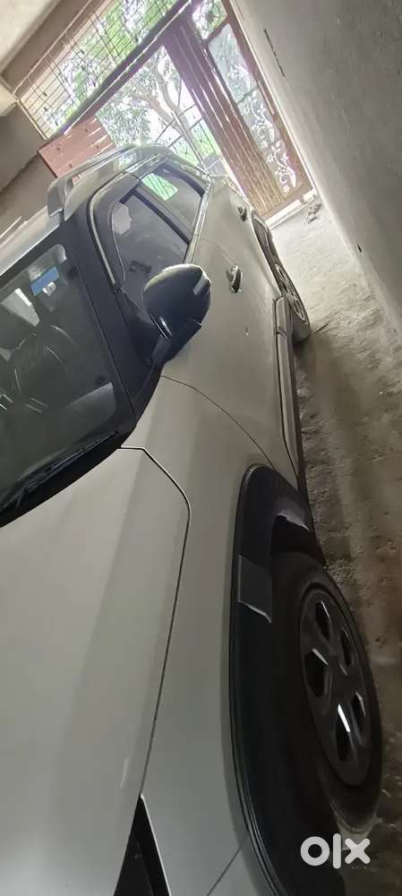 Maruti Suzuki Brezza Vxi 2025 Hybrid Manual