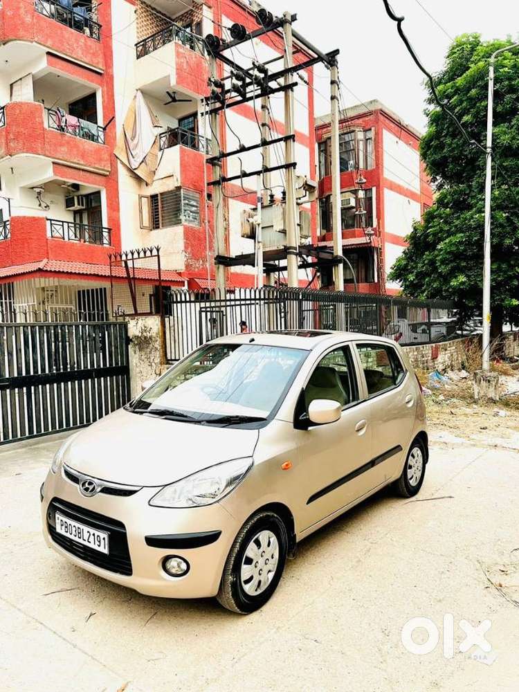 Hyundai I10 Asta 1.2 At With Sunroof, 2008, Petrol