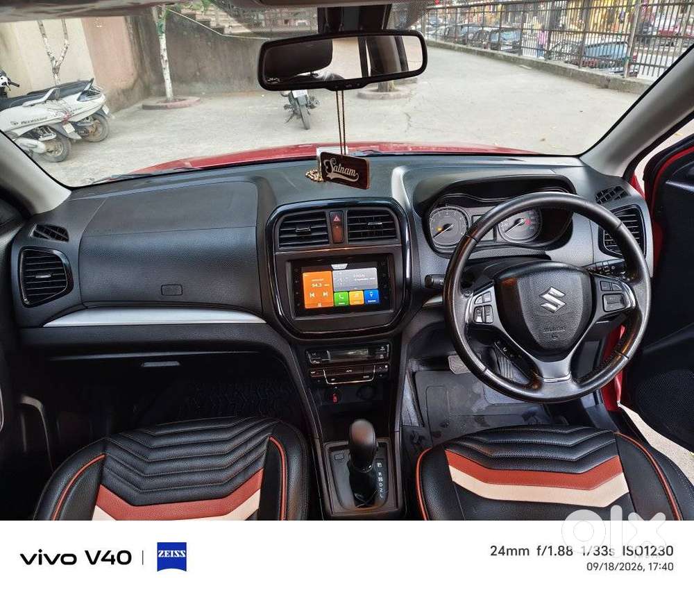 Maruti Suzuki Brezza 1.5 Zxi At Smart Hybrid Dual Tone, 2021, Petrol