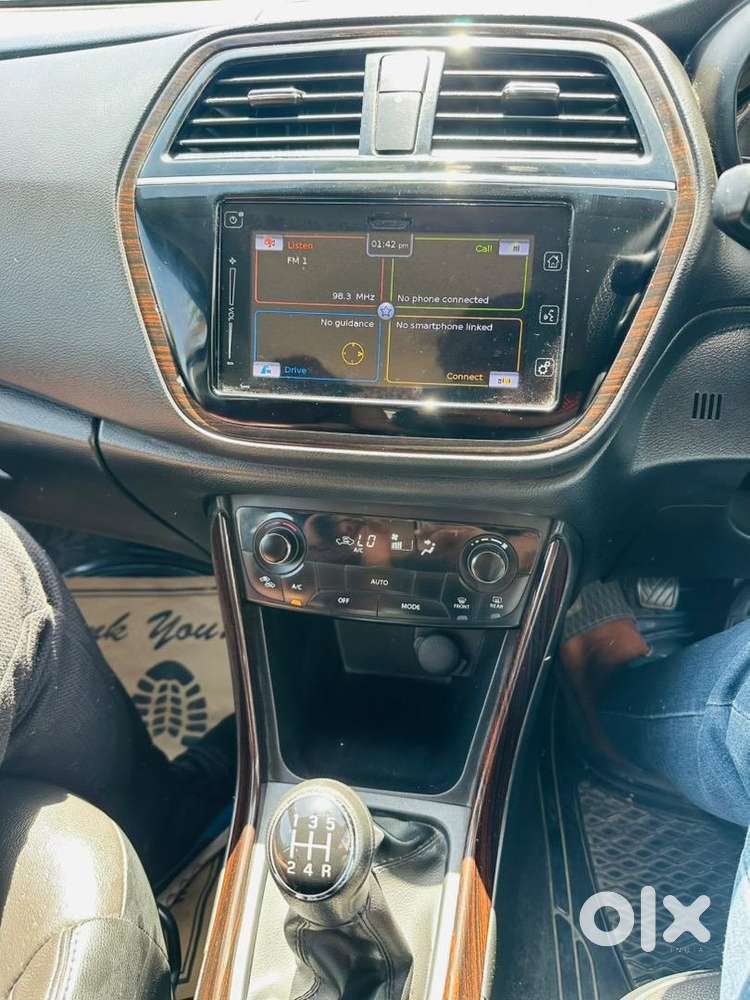2018 Maruti Suzuki S Cross Alpha Diesel Top Model & Sony Sound System.