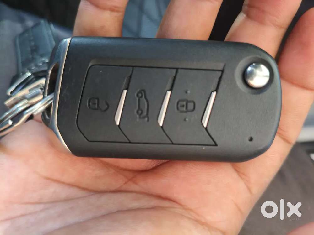 Mahindra Xuv 3xo 2024 Petrol 15000 Km Driven
