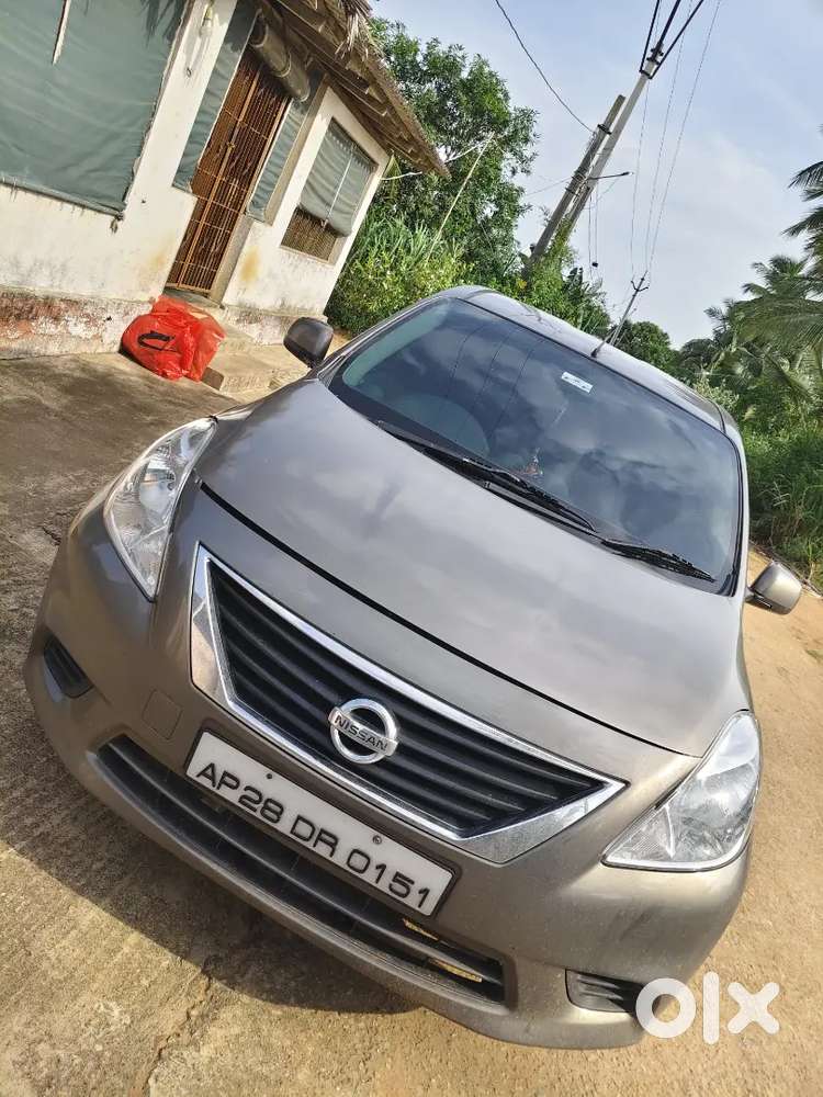 Nissan Sunny Xv 2012 Car