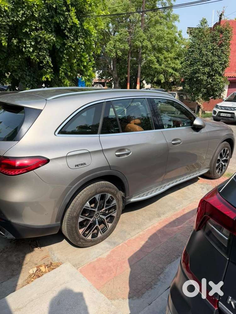 Mercedes-benz Glc Class 2024 Petrol 8500 Km Driven